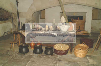  Culinary Food on Food Tudor Kitchens Historical Britain History Science Misc  Culinary