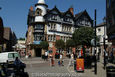 Resultado de imagem para stockport inglaterra